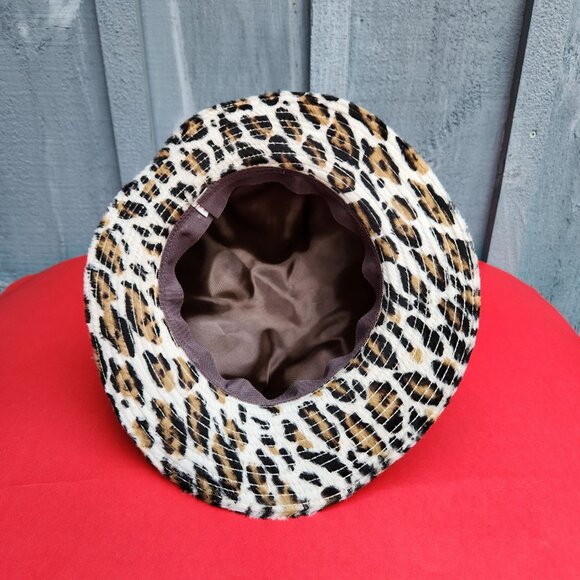 Vintage Leopard Print Faux Fur Hat With Union Label Made in Canada - Picture 8 of 9